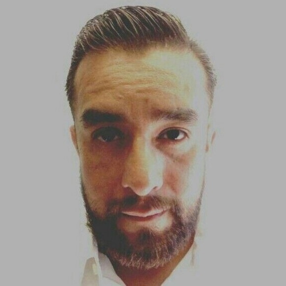 Meet your Posher, Brian - Picture 2 of 5